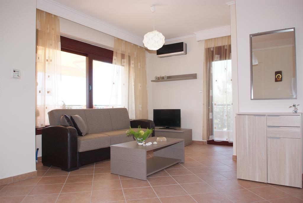 Sofia Luxury Maisonettes Νικήτη Δωμάτιο φωτογραφία